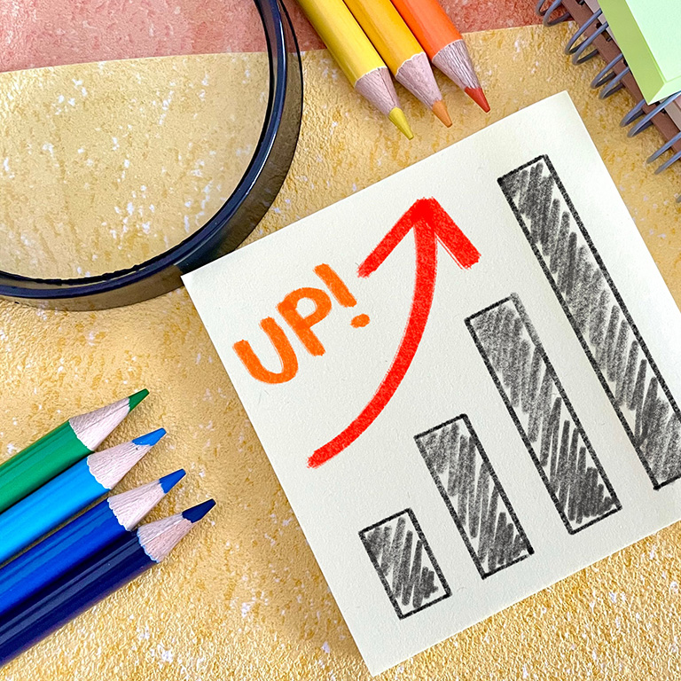 専門性が高い民間資格を取得してスキルアップを目指す